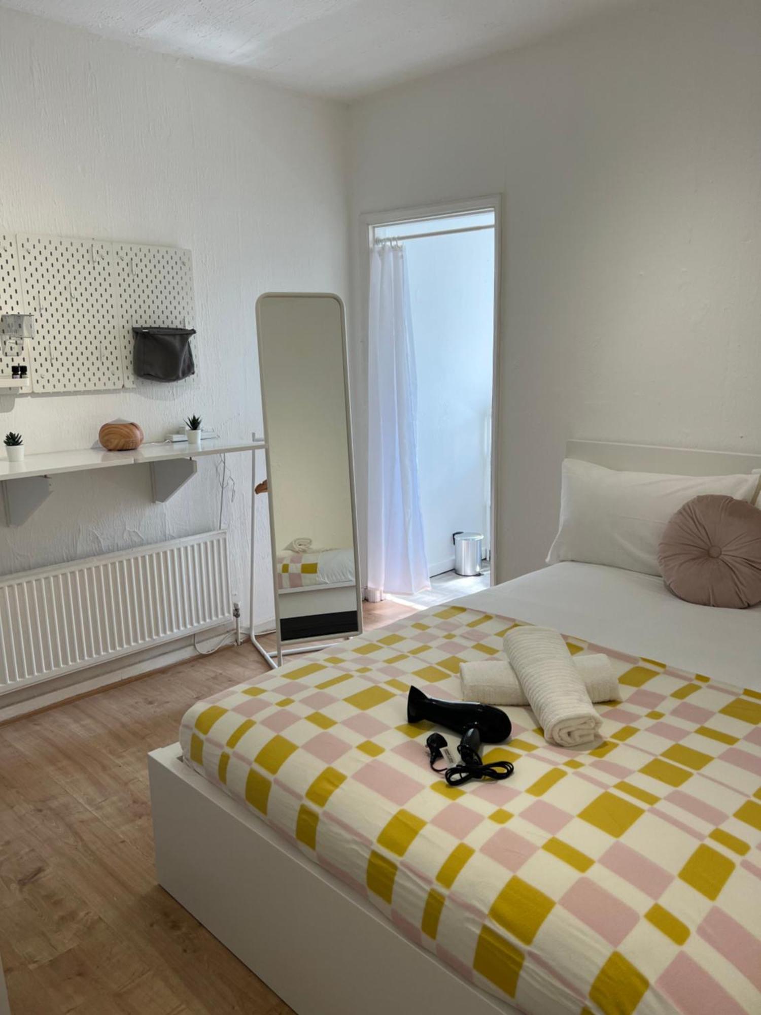 Lovely Rooms In Camden Town-Central London Eksteriør billede
