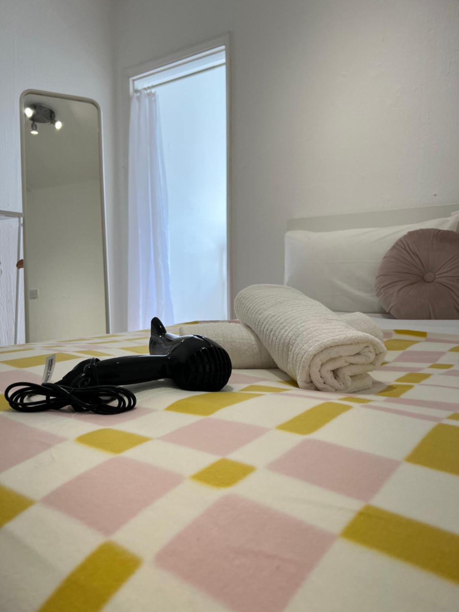 Lovely Rooms In Camden Town-Central London Eksteriør billede